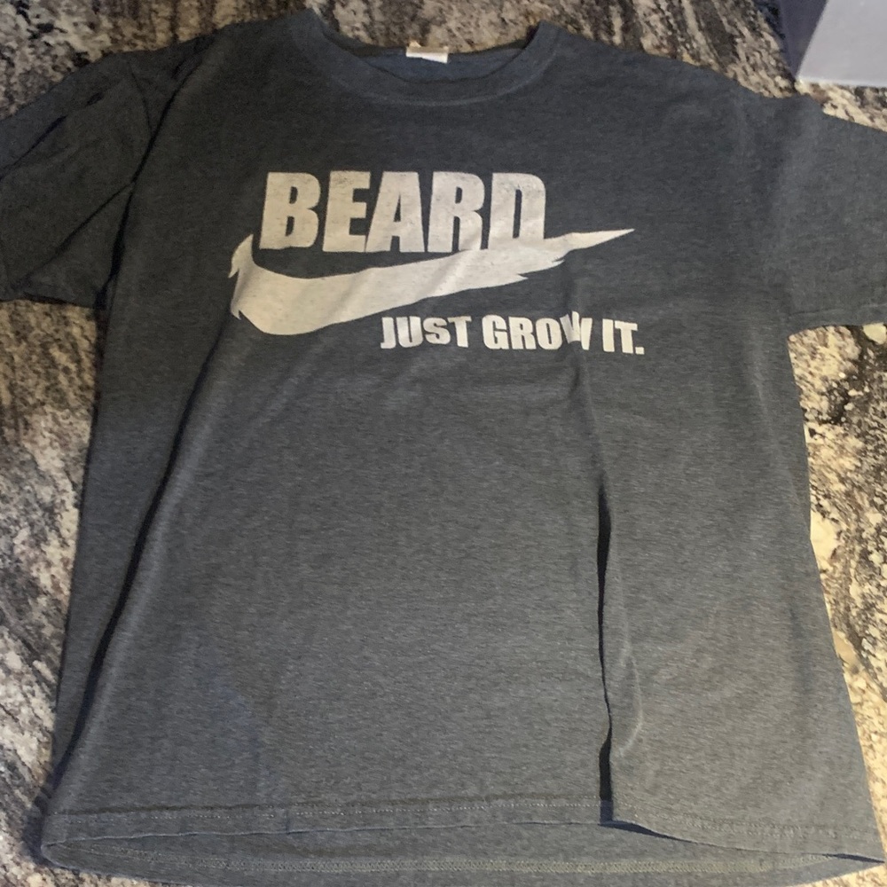 Beard "Just Grow It." Graphic Tee - Dark Gray